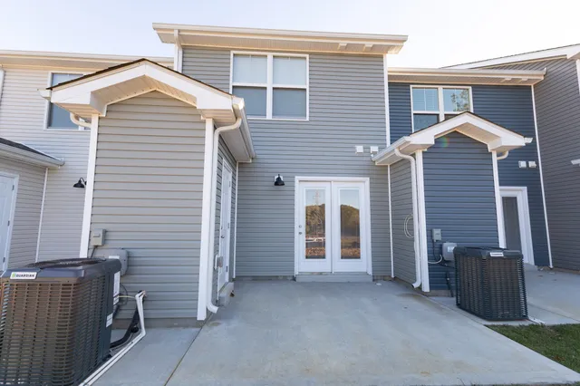 $210,000 | 130 Quarry Point Drive, Clarksville, TN 37043