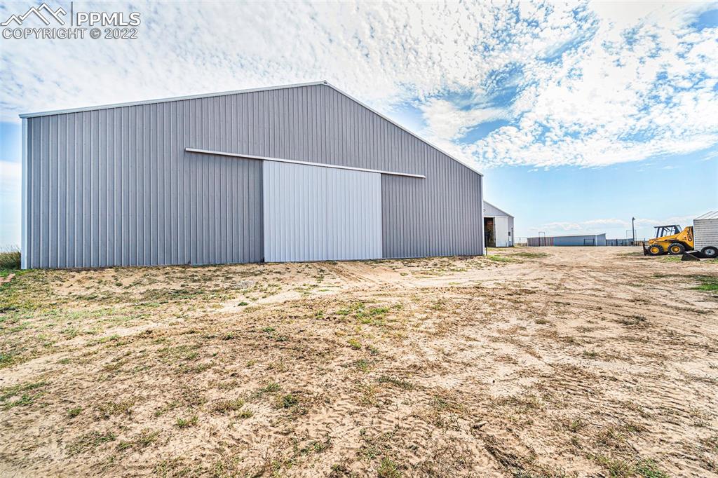 3180 Calhoun Byers Road Byers, CO 80103 - Photo 29 of 48 a backyard of a house