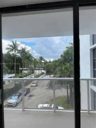 $2,750 | 3731 North Country Club Drive, Unit 323, Aventura, FL 33180