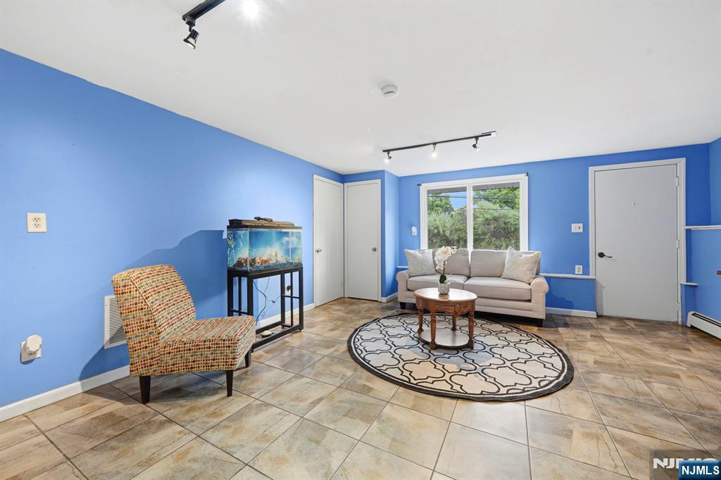 22 Federal Hill Road Pompton Lakes, NJ 07442 - Photo 22 of 40
