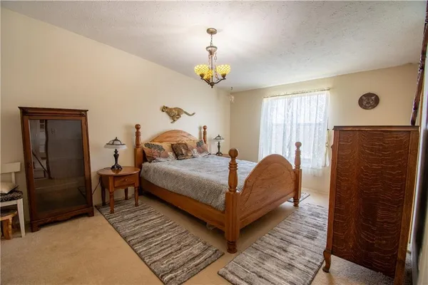 $490,000 | 8333 Southeast Tobin Valley Drive, Cowgill, MO 64637