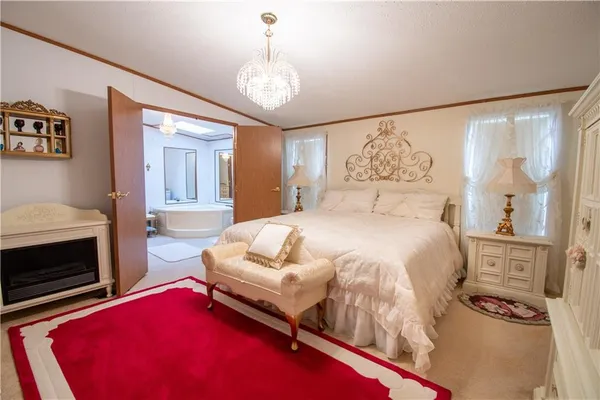 $490,000 | 8333 Southeast Tobin Valley Drive, Cowgill, MO 64637