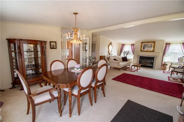 $490,000 | 8333 Southeast Tobin Valley Drive, Cowgill, MO 64637