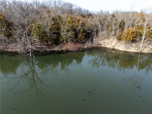 $490,000 | 8333 Southeast Tobin Valley Drive, Cowgill, MO 64637