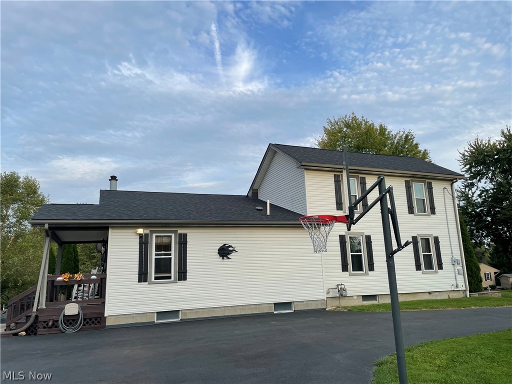 1040 East Calla Road Youngstown, OH 44514 - Photo 11 of 43 Gallery Image 11