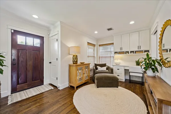 $420,000 | 10328 Brinwood Drive, Houston, TX 77043