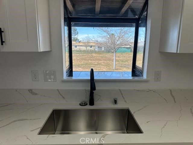 22134 Broken Lance Road Apple Valley, CA 92307 - Photo 6 of 18