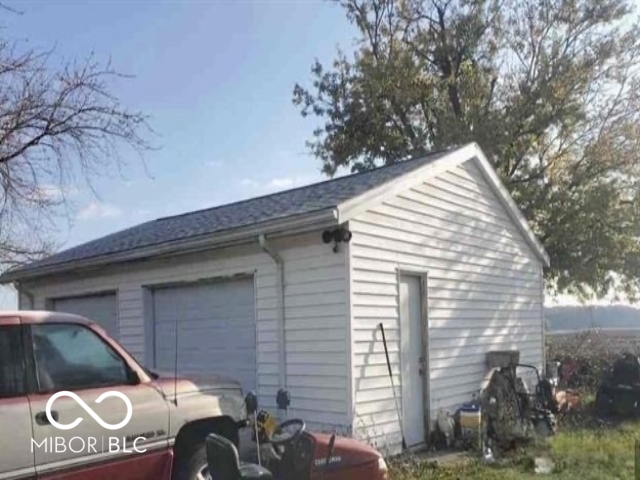 1259 South Main Street Dunkirk, IN 47336 - Photo 5 of 13