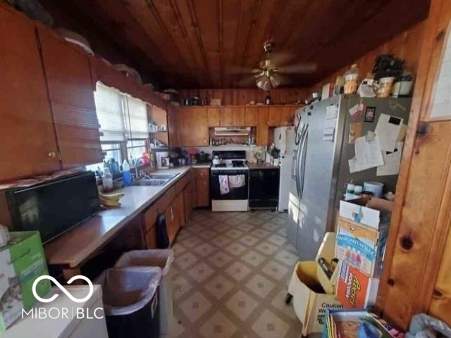 1259 South Main Street Dunkirk, IN 47336 - Photo 7 of 13