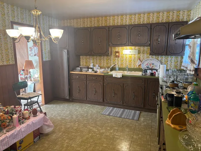 $189,000 | 71 227th Place, Steger, IL 60475