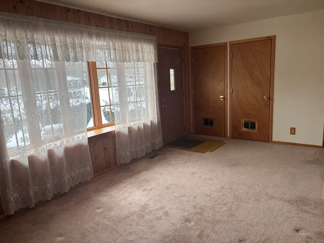 $187,000 | 71 227th Place, Steger, IL 60475