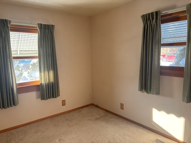 $189,000 | 71 227th Place, Steger, IL 60475