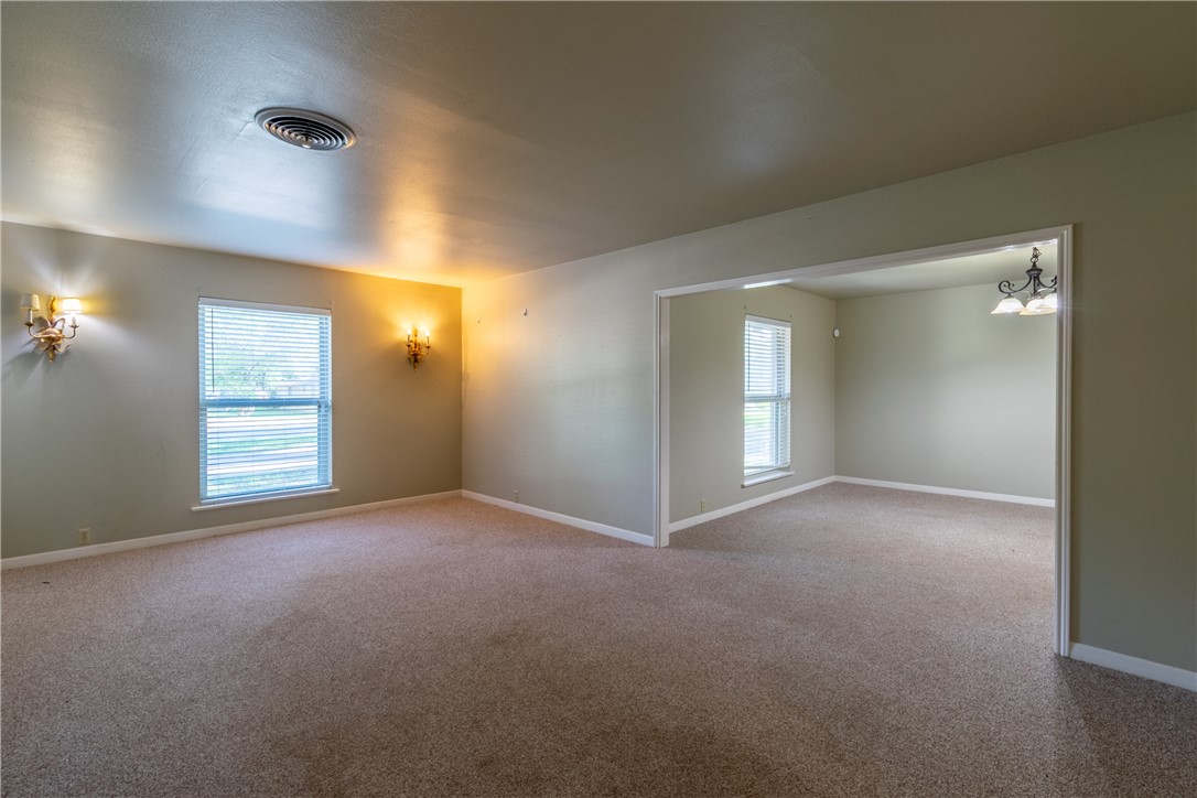1307 Lincoln Street Alice, TX 78332 - Photo 19 of 34