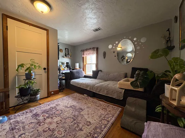 $299,999 | 555 Pecor Street, Oconto, WI 54153