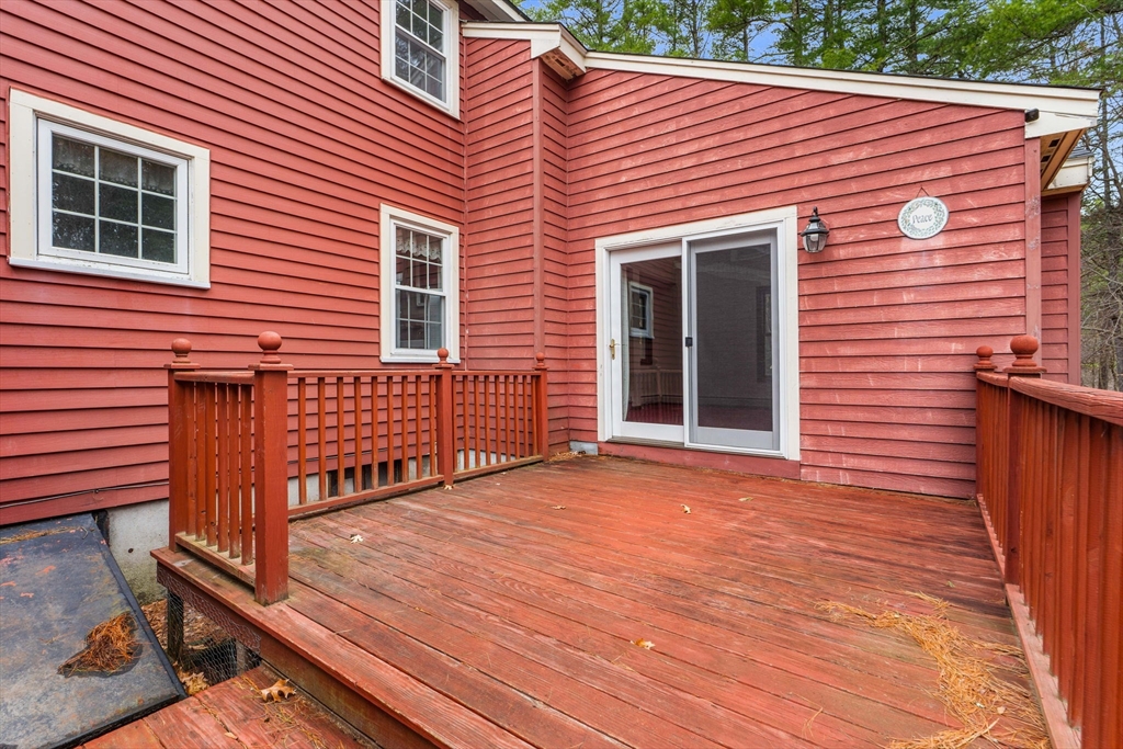 6 Sirod Road Windham, NH 03087 - Photo 38 of 41