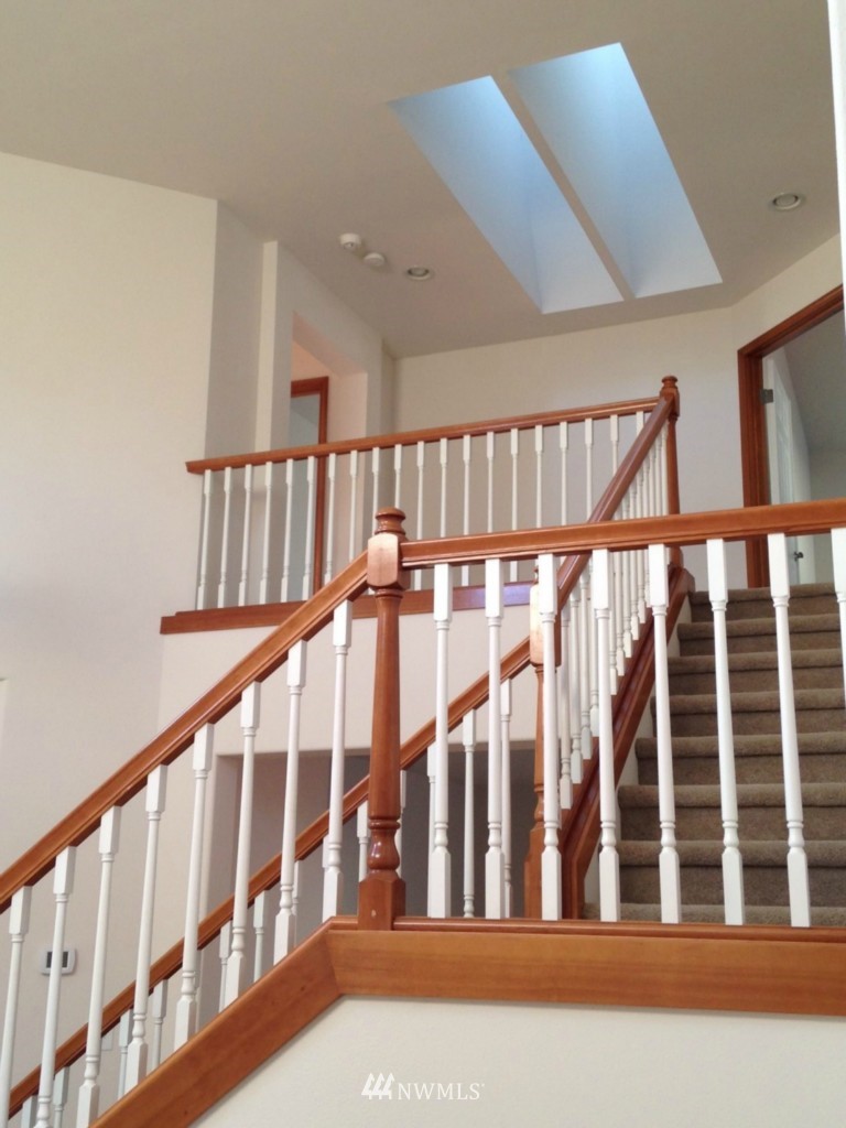18717 3rd Avenue West Bothell, WA 98012 - Photo 5 of 25