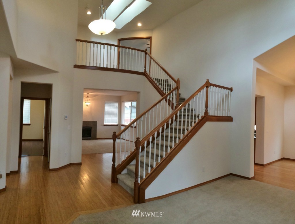 18717 3rd Avenue West Bothell, WA 98012 - Photo 6 of 25