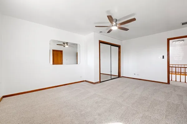 $799,999 | 725 Eighth Avenue, Addison, IL 60101