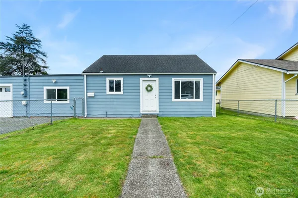 $325,000 | 608 West Scott Street, Aberdeen, WA 98520