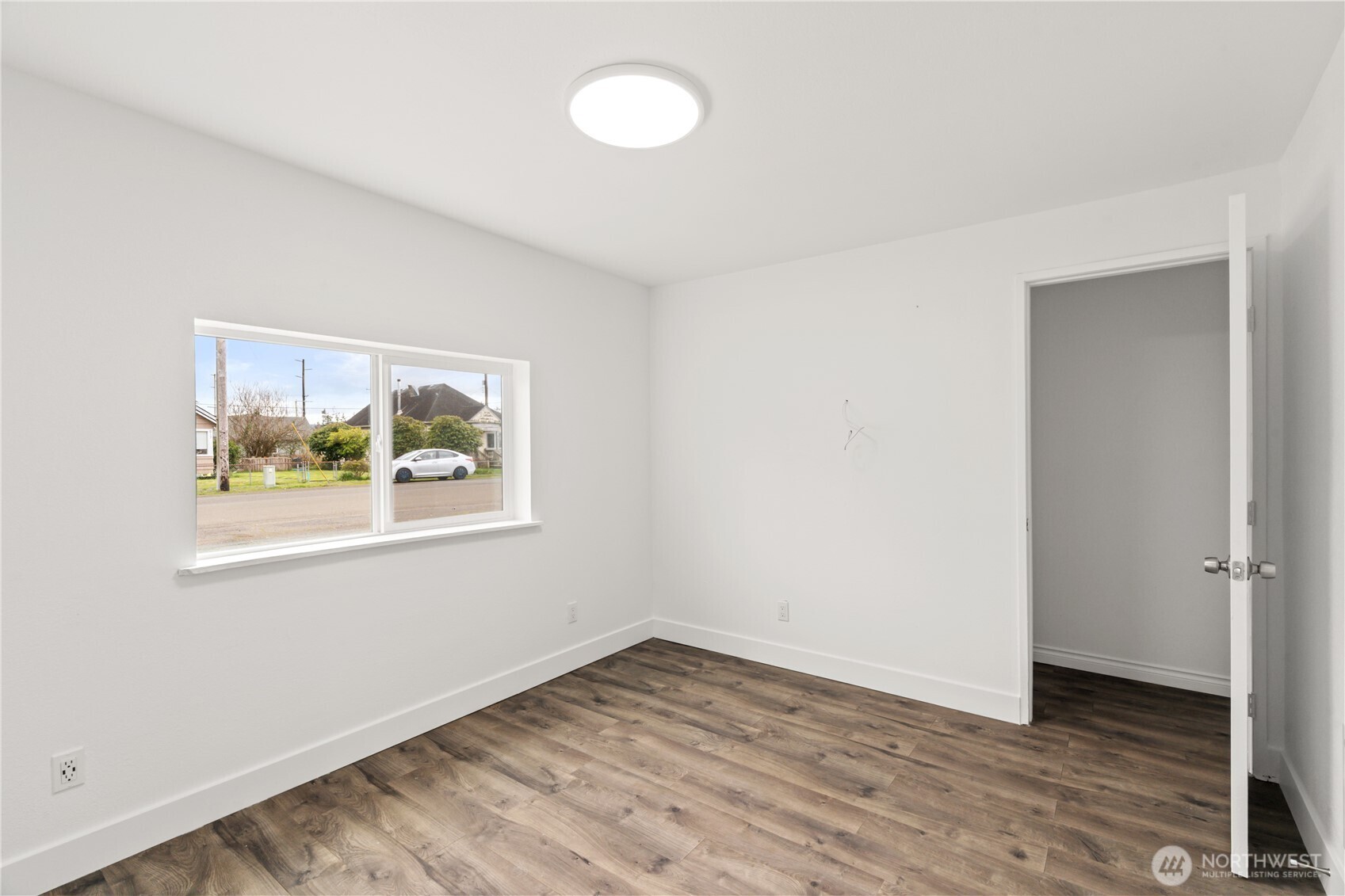 608 West Scott Street Aberdeen, WA 98520 - Photo 17 of 32