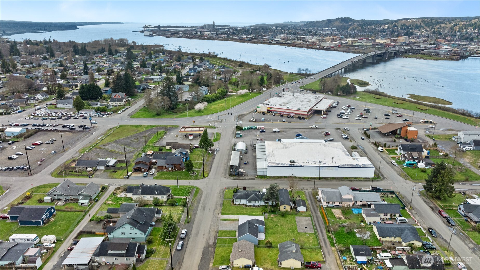 608 West Scott Street Aberdeen, WA 98520 - Photo 28 of 32