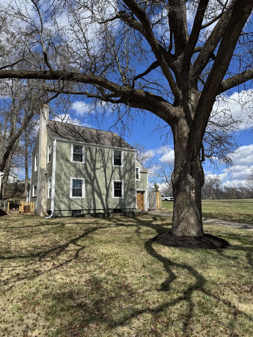 1312 West Sunset Avenue Decatur, IL 62522 - Photo 3 of 28 Gallery Image 3