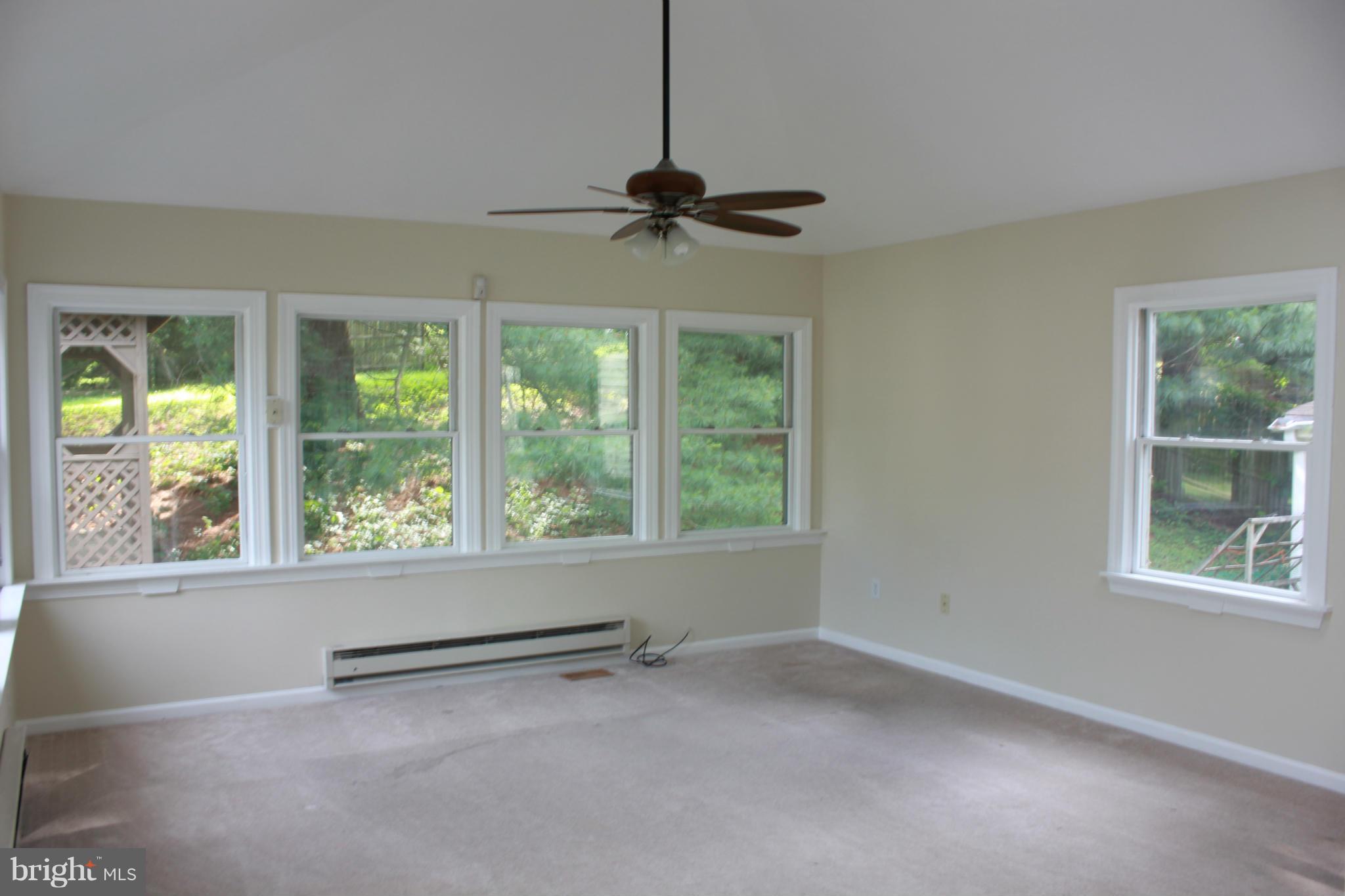 824 Balboa Drive Silver Spring, MD 20905 - Photo 12 of 29 Interior (General)