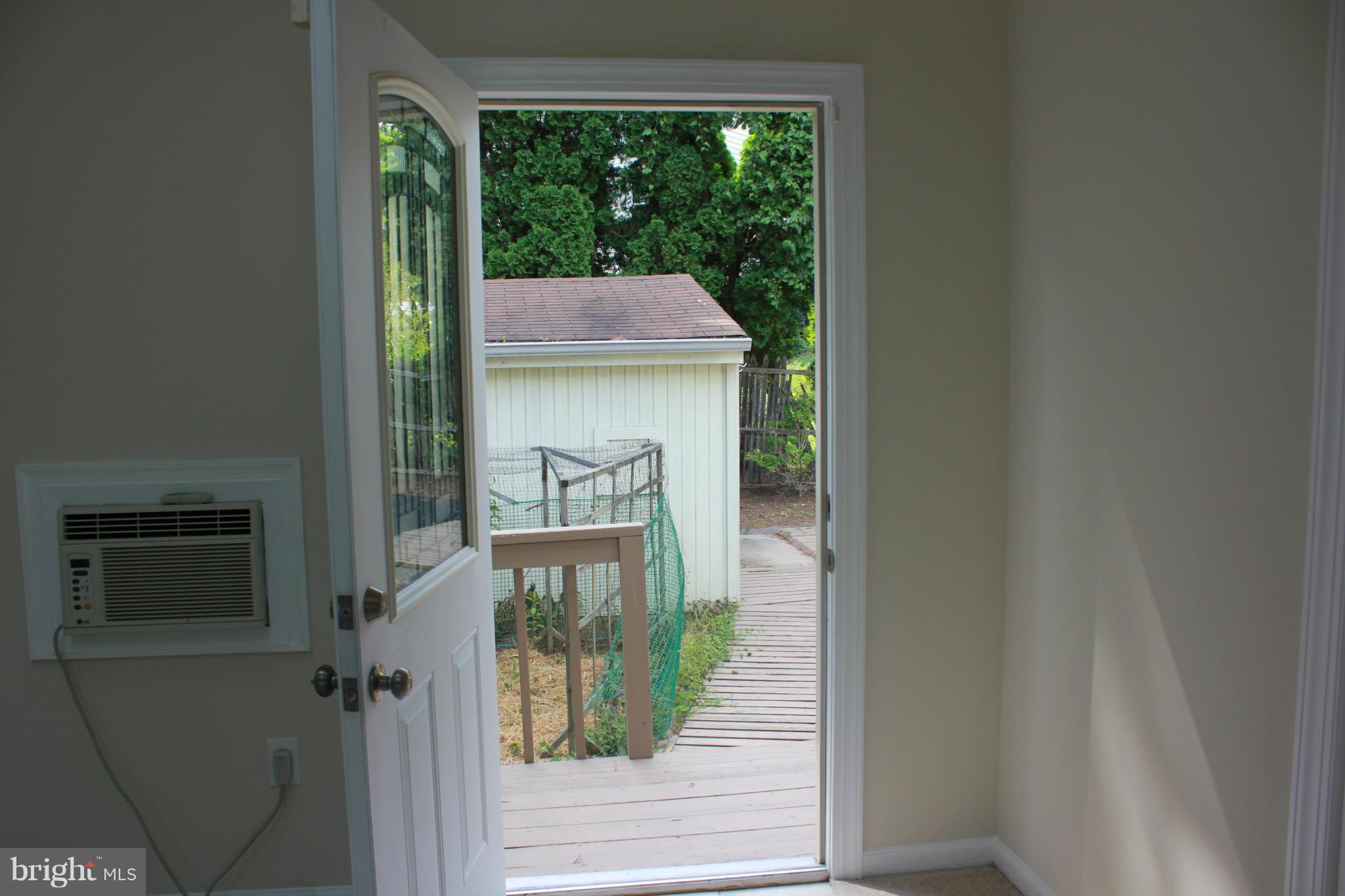 824 Balboa Drive Silver Spring, MD 20905 - Photo 13 of 29 Interior (General)