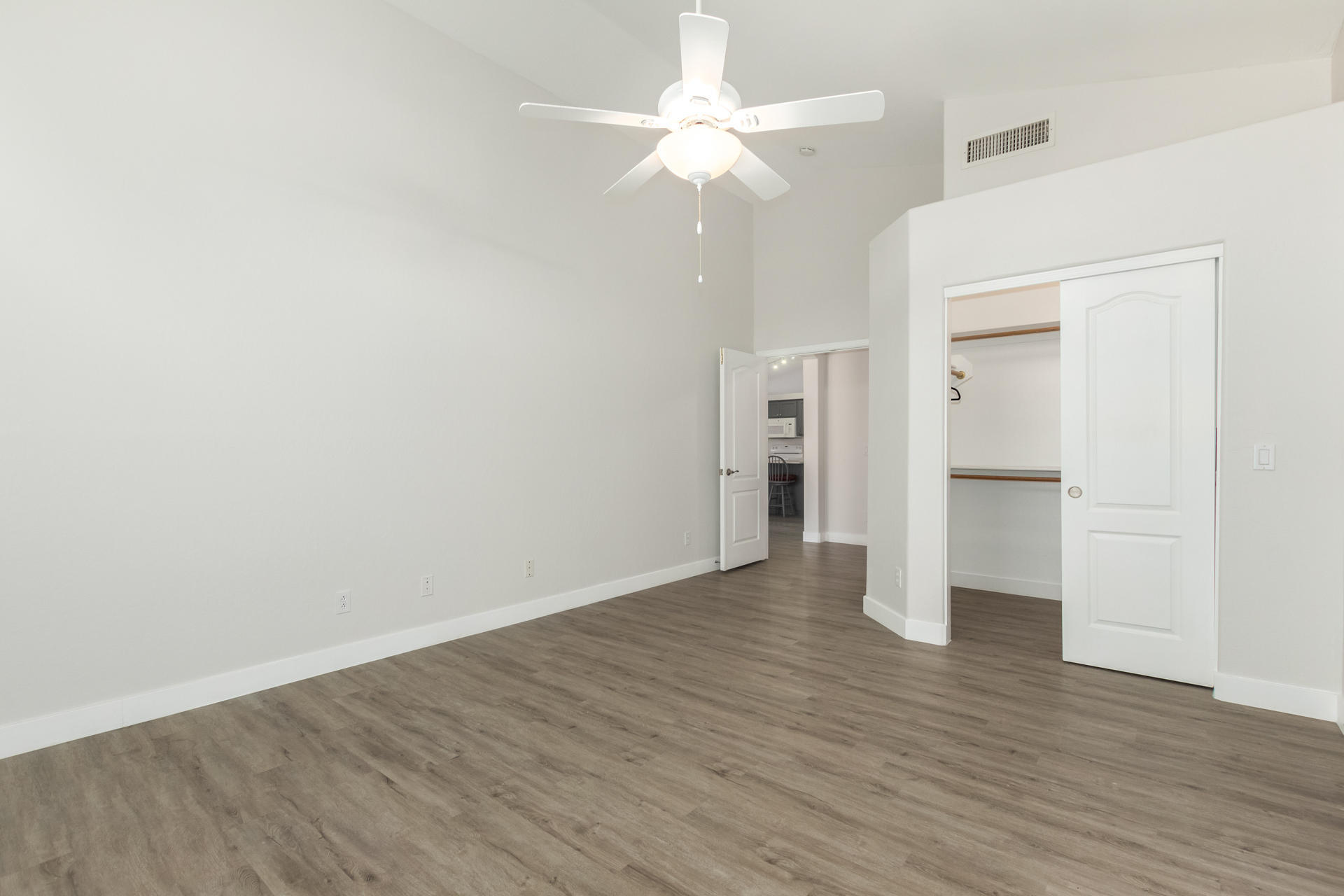 2220 East Escuda Road Phoenix, AZ 85024 - Photo 14 of 25 0014-Escuda 14