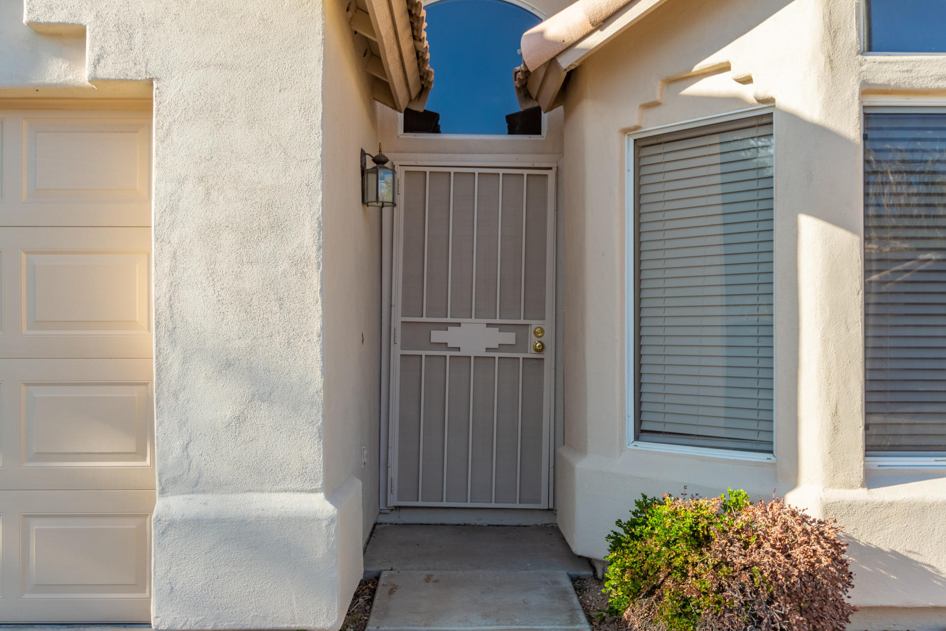 2220 East Escuda Road Phoenix, AZ 85024 - Photo 2 of 25 0002-Escuda 2