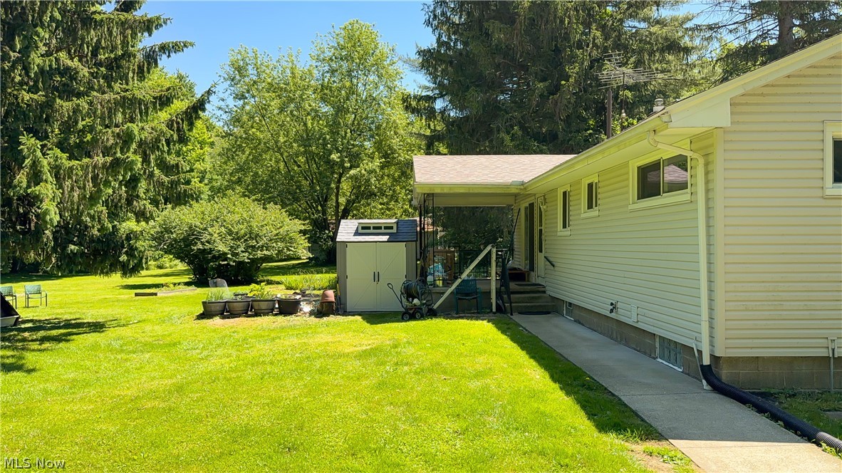 9621 Wolfe Road Windham, OH 44288 - Photo 30 of 39