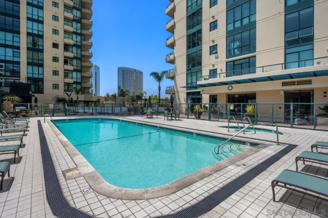 $849,900 | 555 Front Street, Unit 2201, San Diego, CA 92101