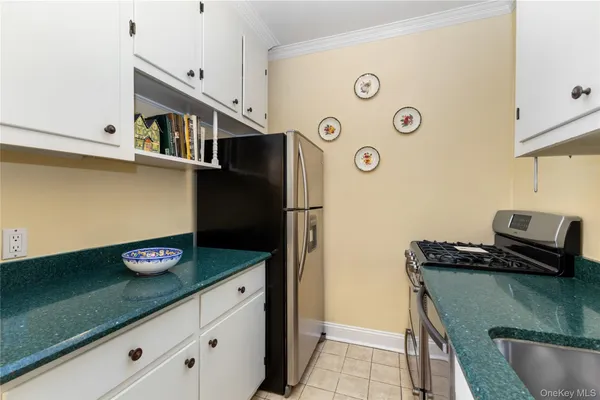 $307,000 | 35 Parkview Avenue, Unit 1D, Bronxville, NY 10708