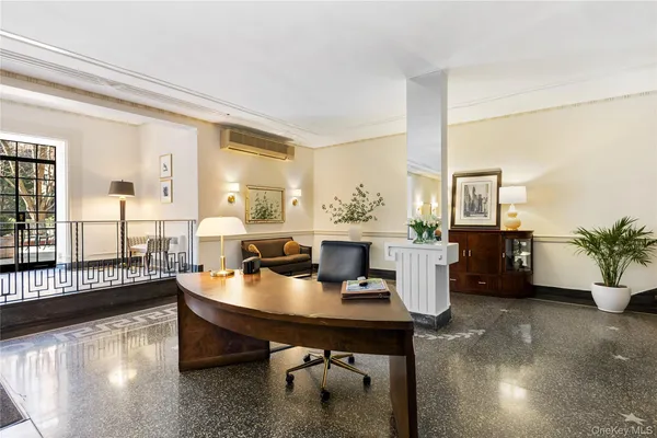 $307,000 | 35 Parkview Avenue, Unit 1D, Bronxville, NY 10708
