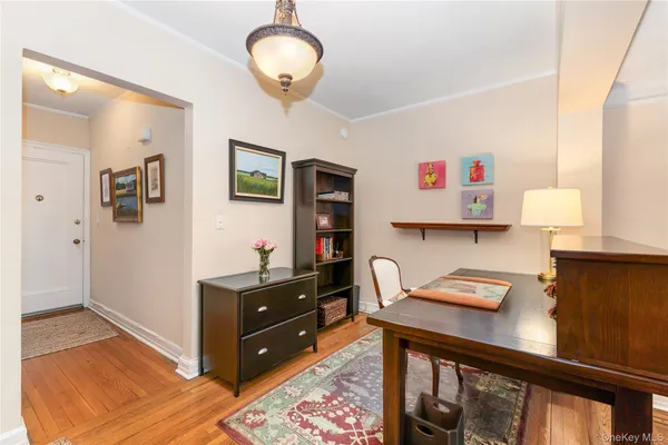 $307,000 | 35 Parkview Avenue, Unit 1D, Bronxville, NY 10708