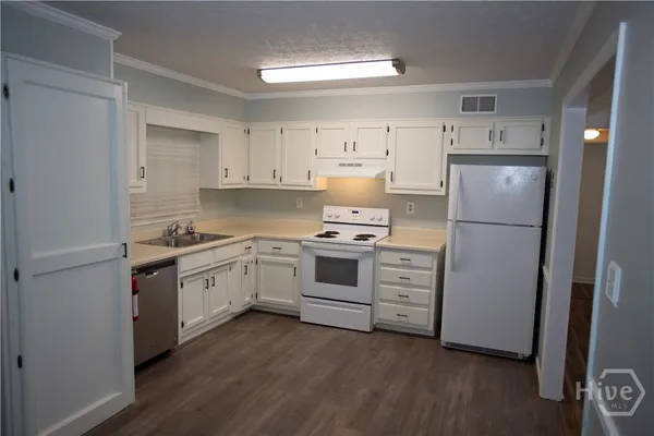 $1,350 | 100 Barrington Drive, Athens, GA 30605