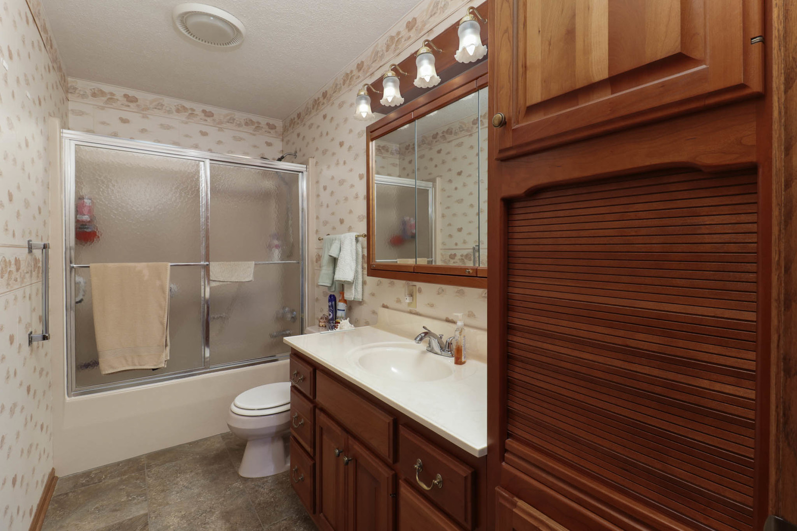 1 Millard Court Minier, IL 61759 - Photo 21 of 34