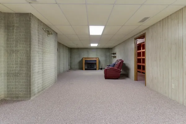 $225,000 | 1 Millard Court, Minier, IL 61759