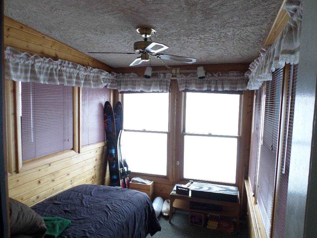2119 Poets Drive Rochester, IN 46975 - Photo 2 of 12