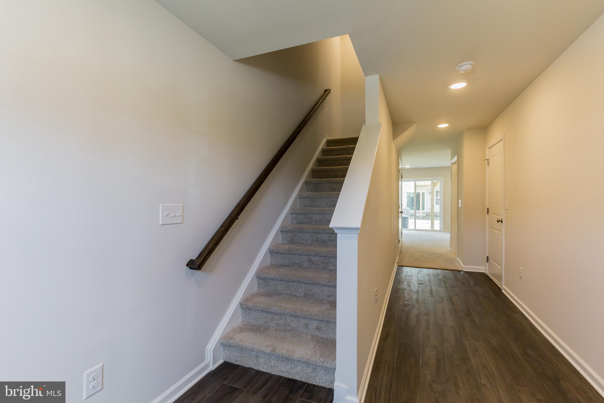 26 Rome Way Mount Laurel, NJ 08054 - Photo 8 of 40