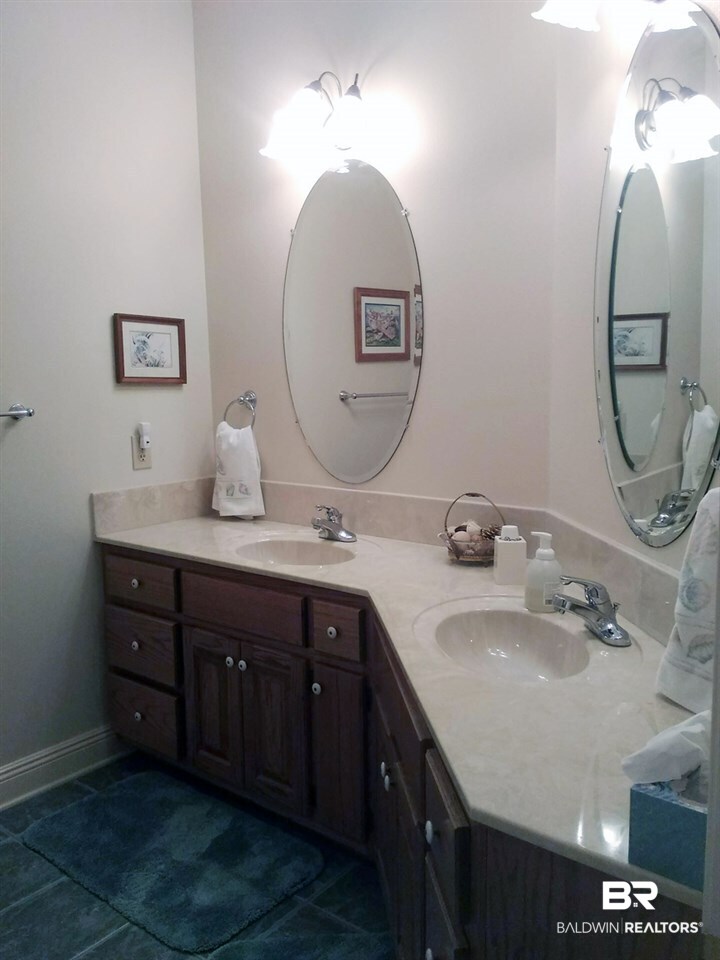 8132 Bay View Drive Foley, AL 36535 - Photo 28 of 50 Hall bath double sinks