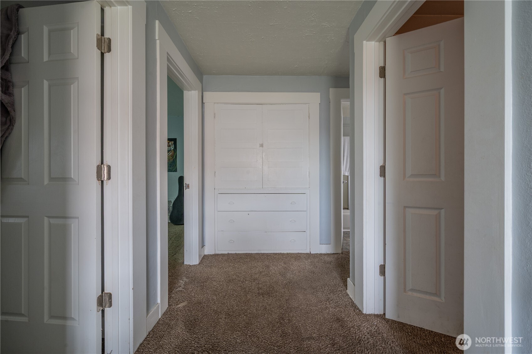 300 West 3rd Street Aberdeen, WA 98520 - Photo 11 of 28 a view of room