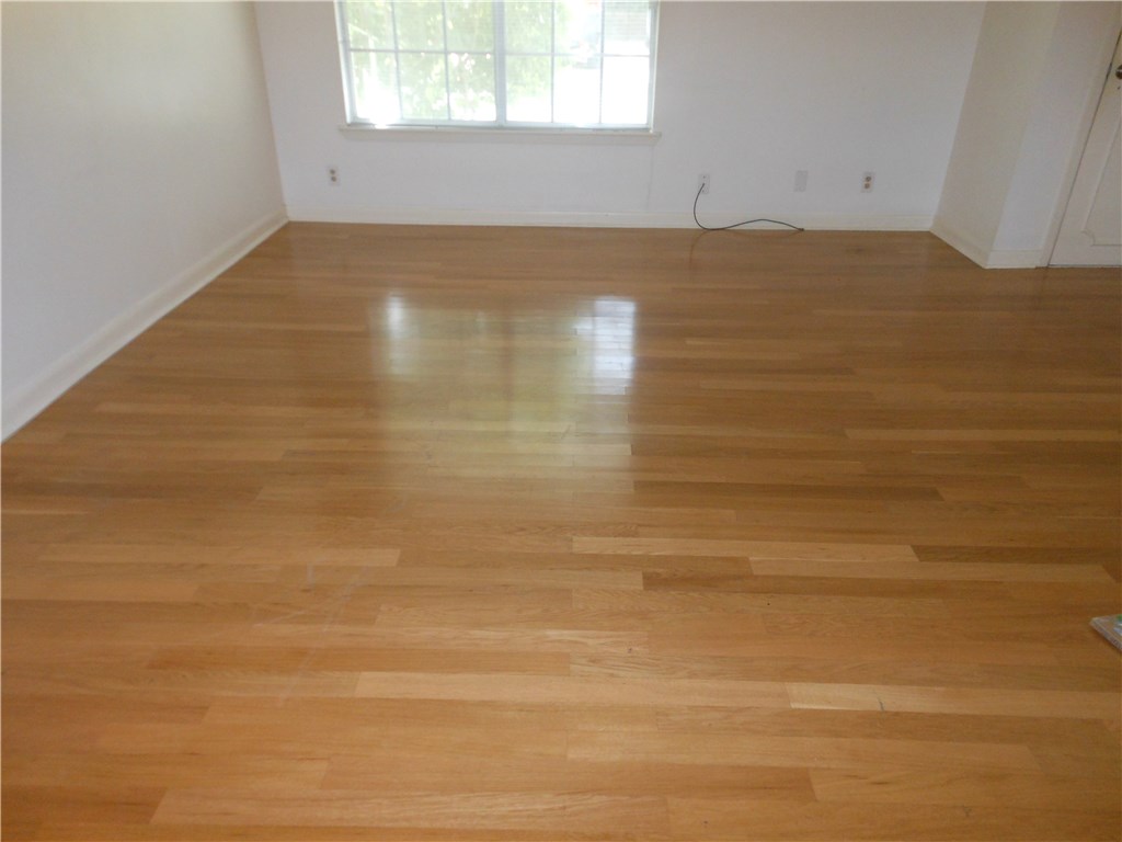 2516 Enfield Road, Unit 103 Austin, TX 78703 - Photo 7 of 14 Gallery Image 7
