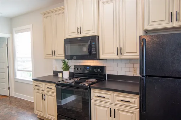 $1,600 | 509 East 24th Street, Unit B, Bryan, TX 77803