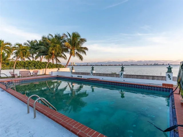 $5,995,000 | 1680 South Treasure Drive, North Bay Village, FL 33141
