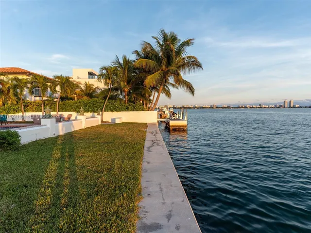 $5,995,000 | 1680 South Treasure Drive, North Bay Village, FL 33141