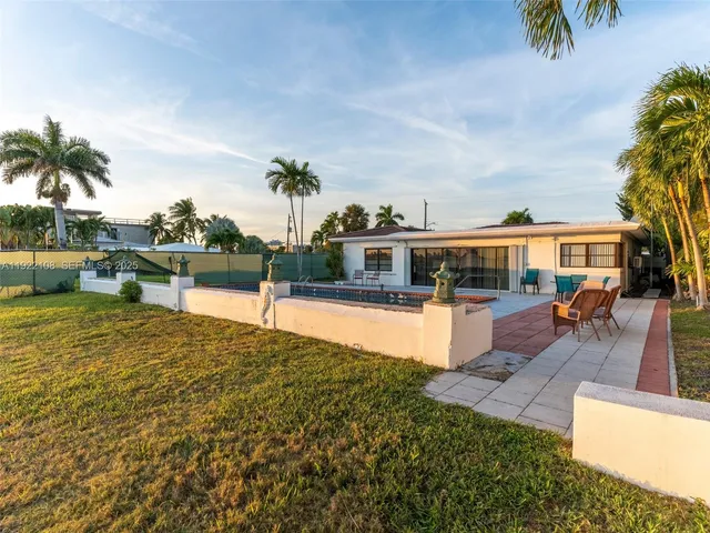 $5,995,000 | 1680 South Treasure Drive, North Bay Village, FL 33141