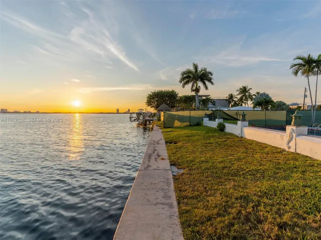 $5,995,000 | 1680 South Treasure Drive, North Bay Village, FL 33141
