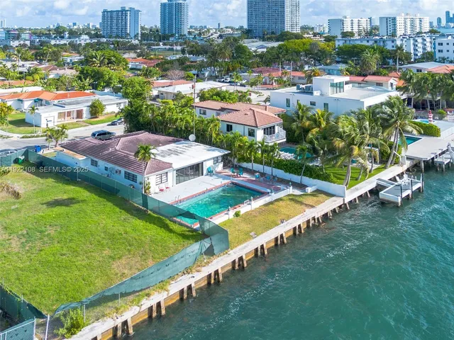$5,995,000 | 1680 South Treasure Drive, North Bay Village, FL 33141
