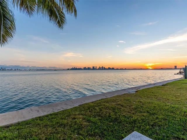 $5,995,000 | 1680 South Treasure Drive, North Bay Village, FL 33141